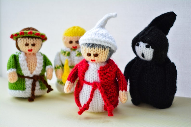 Knitting Pattern, Scrooge Christmas Carol Doll, Toy Knitting Pattern, Charles Dickens, Christmas Dolls, Christmas Tree Decoration image 6
