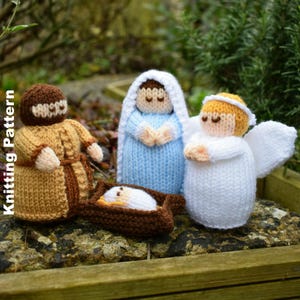 Nativity Scene Dolls Knitting Pattern: Knitted Toys (Digital Download)
