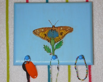 Key Holder Key Rack Wall Organizer Pet Leash, Jewelry Holder, Butterfly Flower, Gift, Wood burn 9.25" L