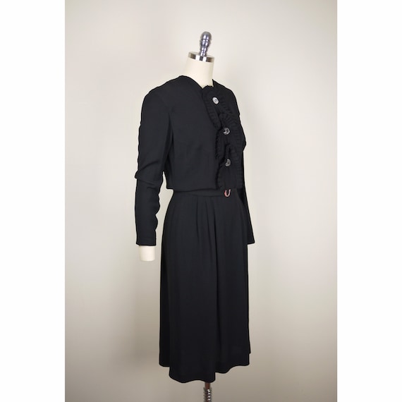 SALE UNIQUE VINTAGE 1930s 1940s gothic, pleated bl