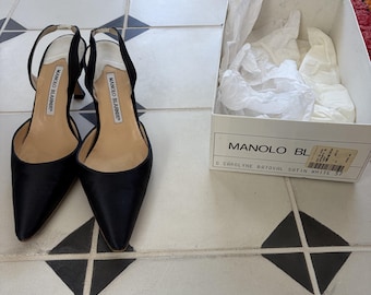 Vintage Manolo Blahnik Carolyne Black Satin Slingback Pumps Size 37 Pointed Toe Heels