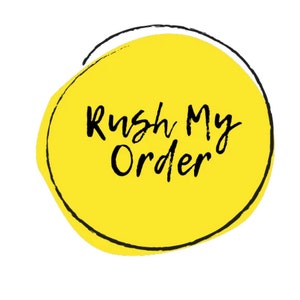 Puede incluir: Círculo amarillo con contorno negro y el texto "Rush My Order" en negro.