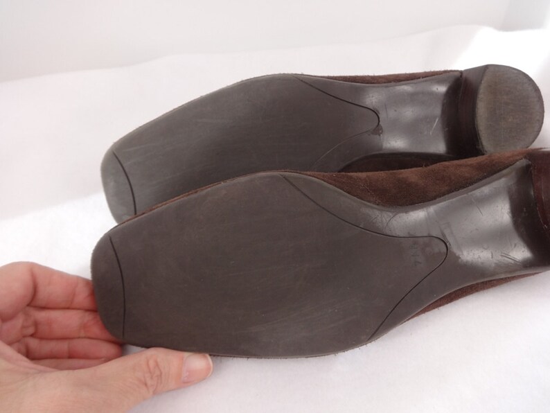 Talbot shoes Brown suede Kitten heel Size 7 1990s Flats w ...