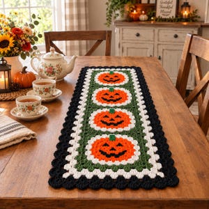 Haakpatroon voor een Halloween pompoen tafelloper (PDF) Jack-o'-lantern herfstdecoratie eettafel centerpiece landelijke stijl digitaal