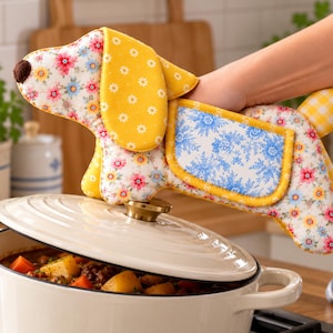 DIY Dog Oven Mitt Holder Sewing Pattern, Farmhouse Kitchen Craft (PDF Download)