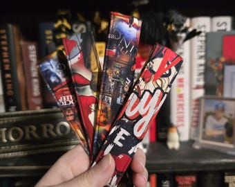 Stephen King Pennywise It Fabric Wristlet