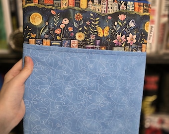 Hardcover Padded Zippered Book Sleeve Large Size With Pocket Fantasy Blue Bookish