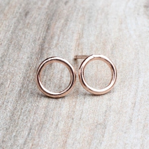 7mm Rose Gold Circle Stud Earrings // 14k Rose Gold Filled Open Circle Studs // Simple Rose Gold Studs