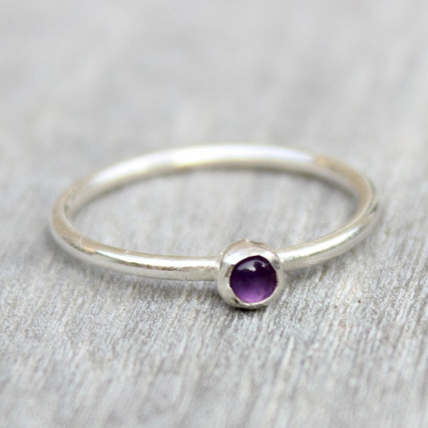 Sterling Silver Amethyst Ring // Silver Genuine Amethyst Stacking Ring // February Birthstone Ring // Tiny Gemstone Ring / Purple Stone Ring