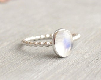 Sterling Silver Moonstone Ring // Rainbow Moonstone Stacking Ring // June Birthstone Ring // Bezel Set Gemstone Ring // Moonstone Ring