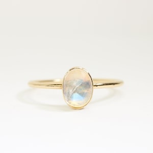 14K Gold Filled Rainbow Moonstone Ring: Oval Stacking Ring