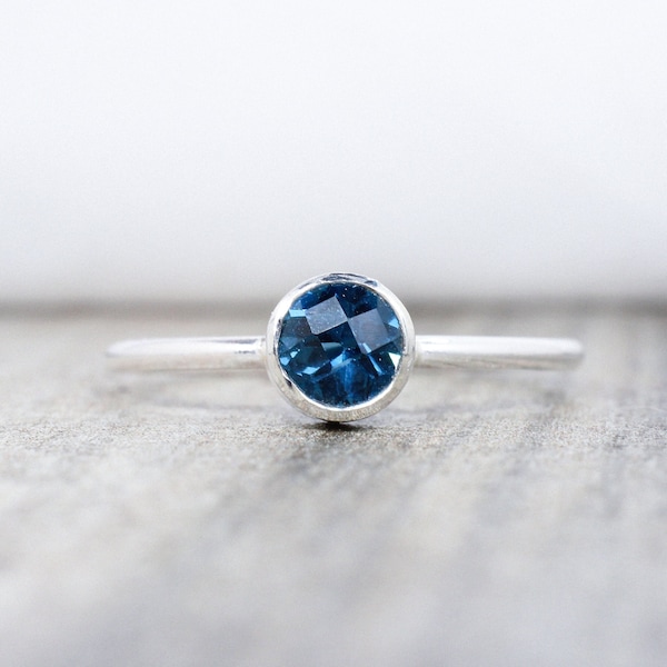 London Blue Topaz Ring in Sterling Silver // 5mm Faceted Gemstone December Birthstone Stackable Ring // Stacking Ring