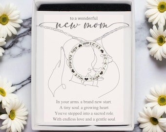 New Mom Gift // Sterling Silver Engraved Necklace with Personalized Circle Pendant