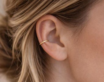 14 kt gold filled oormanchet zonder piercing • Minimalistische kraakbeenmanchet