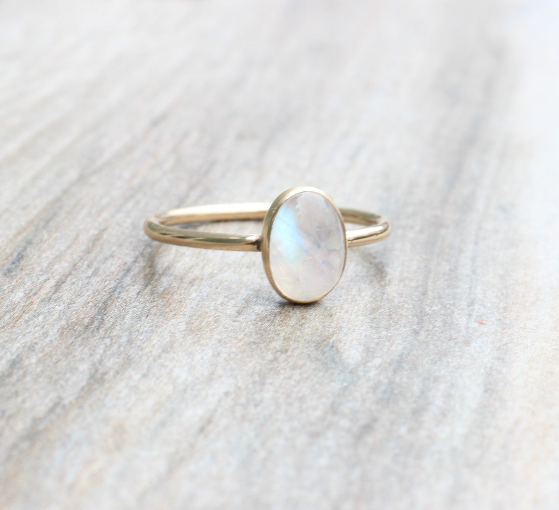 Rainbow Moonstone RIng // Gold Moonstone Ring // Oval | Etsy