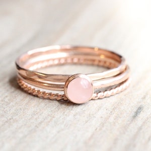 14K Rose Gold Filled Rose Quartz Ring Set// Rose Gold Rose Quartz Ring // Set of 3 Rose Gold Rings // Rose Quartz Stacking Ring