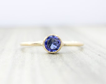 Lab Sapphire Ring // 5mm Faceted Gemstone September Birthstone Stackable Ring // 14K Gold Filled Stacking Ring