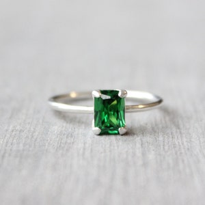 Sterling Silver Emerald Cut Emerald Ring // 7x5mm Emerald Cut Birthstone Stacking Ring // May Birthstone Ring // Simple Silver Ring image 2