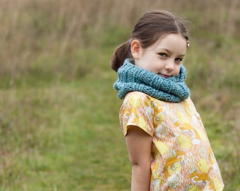 KNITTING PATTERN | Mallory Cowl - Quick Knitted Ribbed Infinity Reversible Worsted Child & Adult Version - PDF