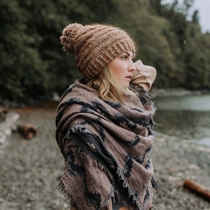 KNITTING PATTERN | Tamitik - Chunky Hat Slouchy Toque Bulky Easy Super Quick Textured Beginner Beanie - PDF