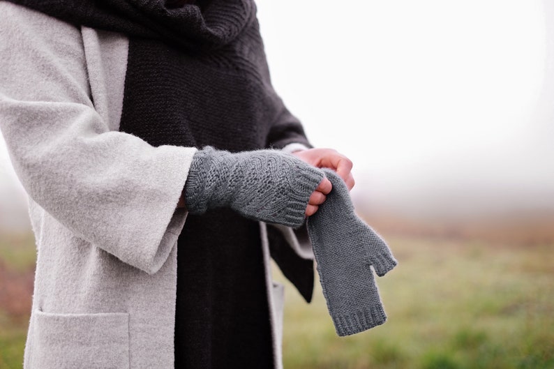 KNITTING PATTERN Valley of the Moon Fingerless Mitts Textured Worsted Mittens Quick Modern PDF image 2