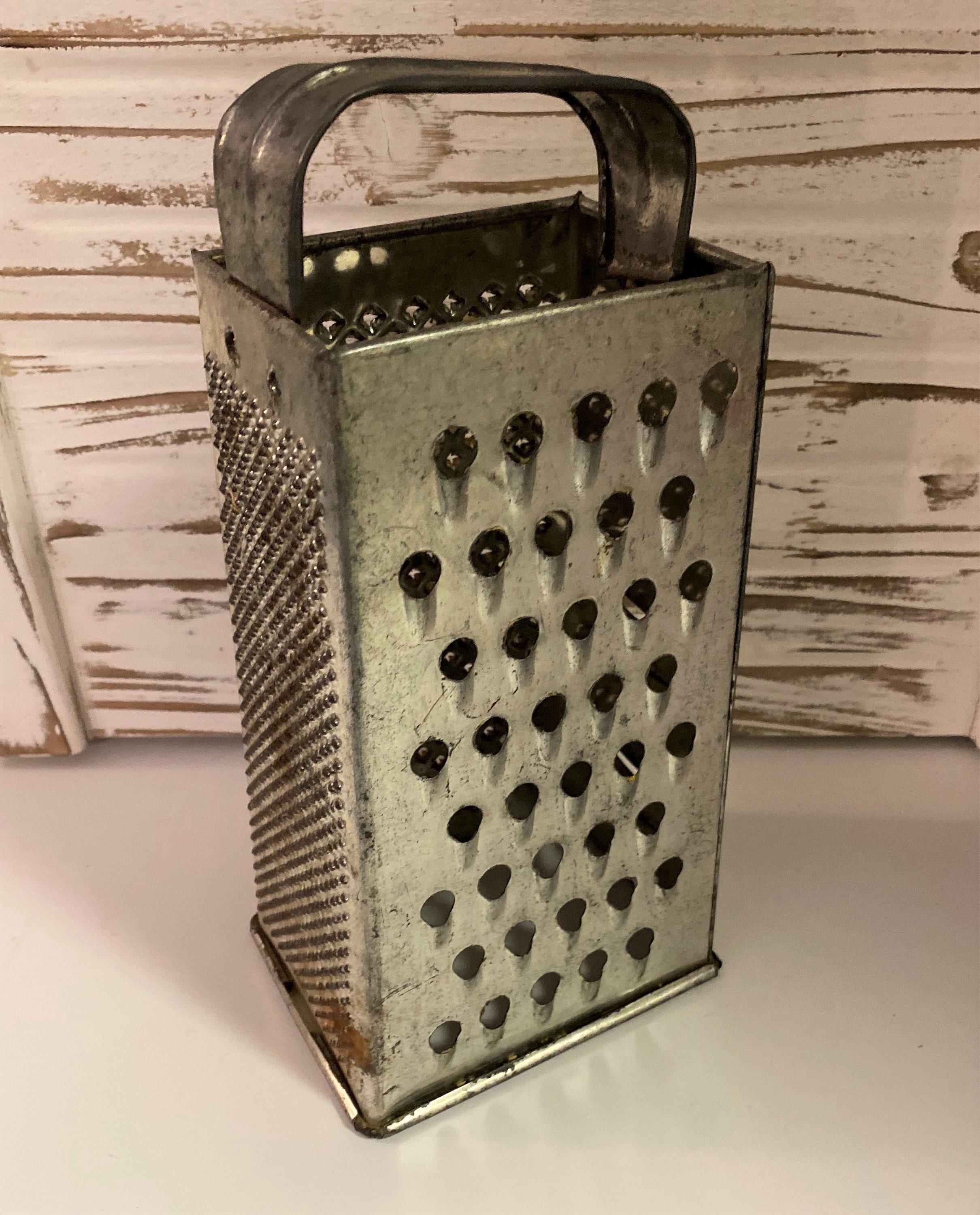 Vintage Brite Pride 4-sided Metal Cheese Grater/shredder Rustic Decor 