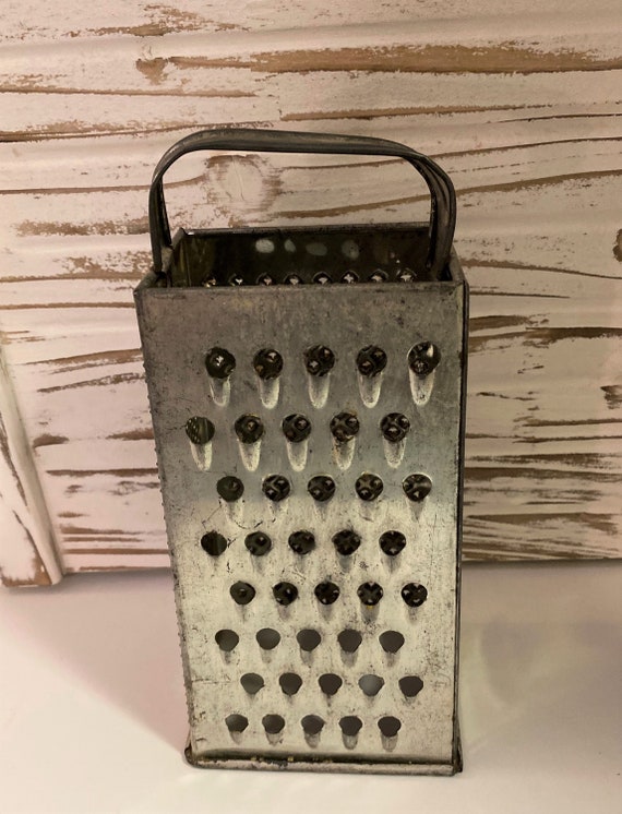 Vintage Brite Pride 4-sided Metal Cheese Grater/shredder Rustic