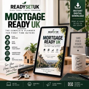Può includere: Un pianificatore ipotecario digitale per acquirenti alla prima casa intitolato Mortgage Ready UK, visualizzato su un tablet. Il planner presenta un'immagine di una casa, testo e icone. Accanto ci sono una casetta in legno, chiavi e una tazza.