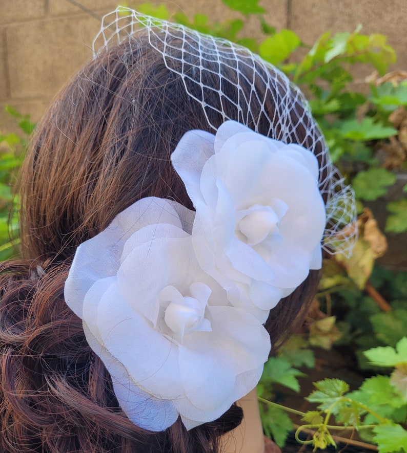 Birdcage Bandeau Veil, Bridal Camelia Flower Fascinators, Bridal Hair Piece, Wedding Head Piece, Bridal Set, Beach Wedding image 1