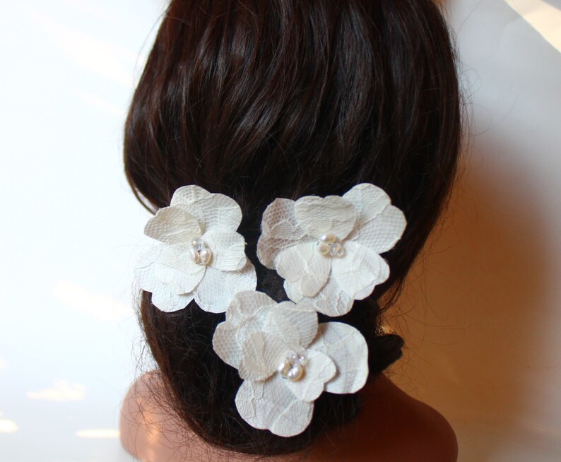 White Orchids Lace Flowers Bridal Hair Pin Wedding Lace Etsy