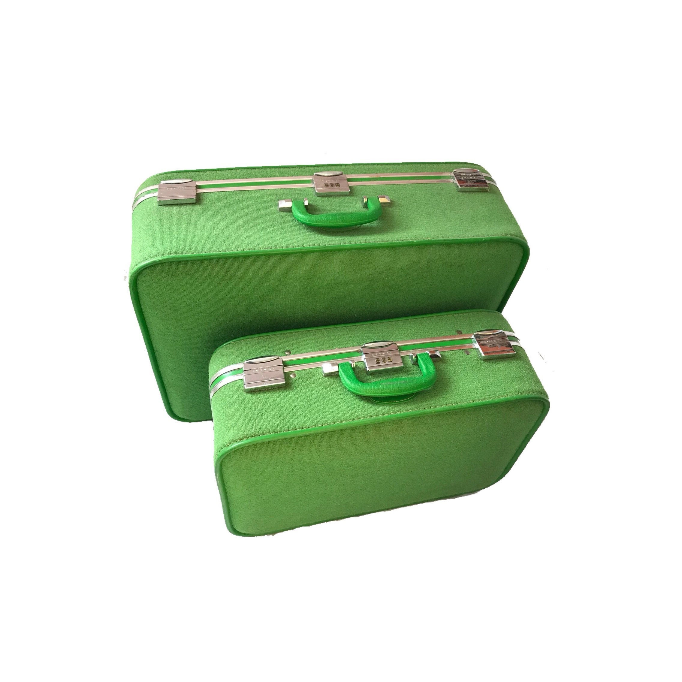 nesting luggage set