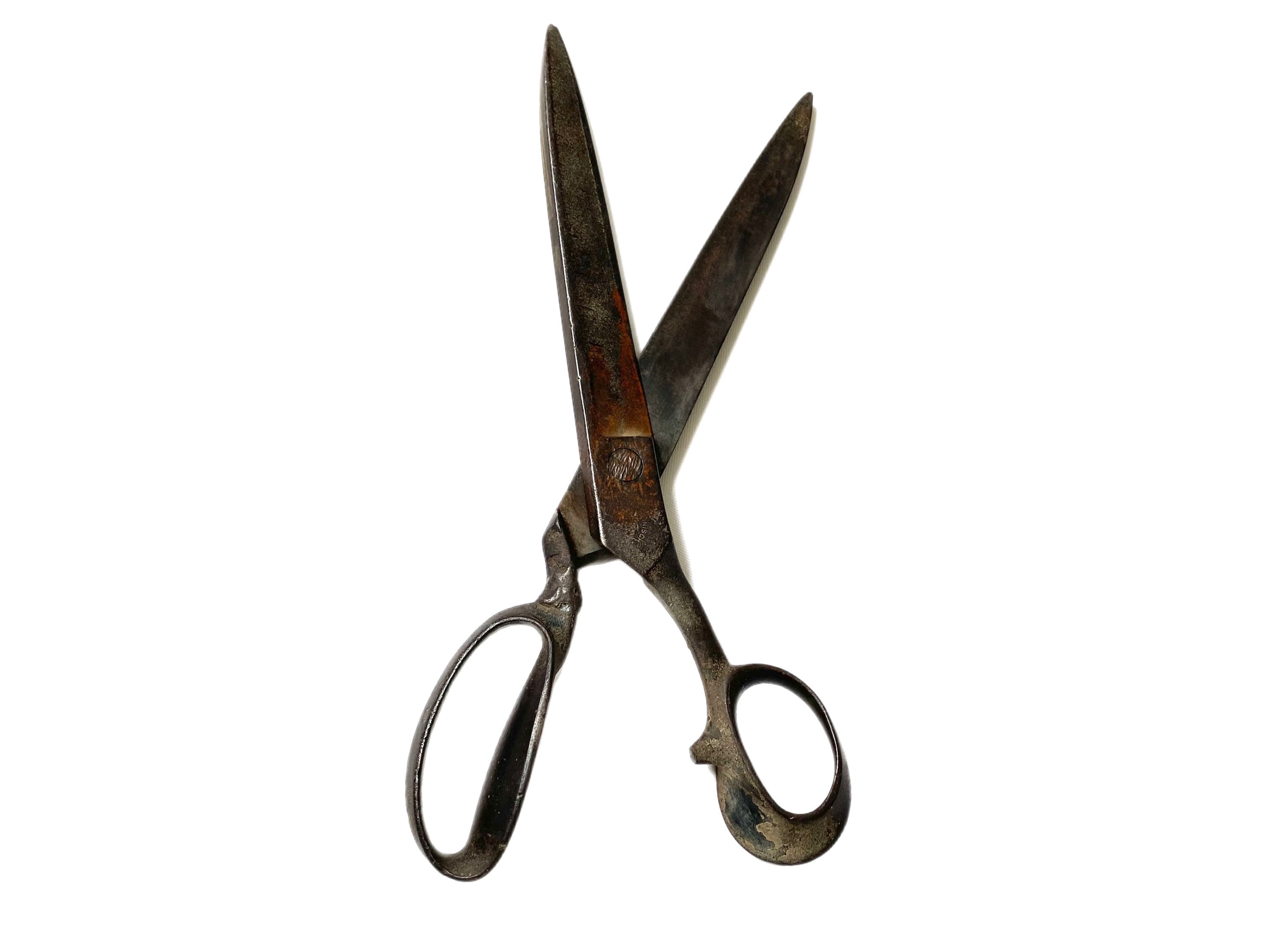  Fabric Scissors 9 Inch Sewing Dressmaking Scissors Professional  Razor Sharp for Tailoring Leather Raw Materials - Japan High Carbon Steel  Tailor Shears(Right-Handed) : Arts, Crafts & Sewing
