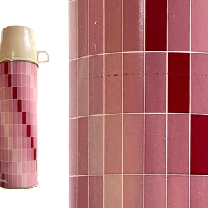 Vintage // Purple Geometric Ombre Insulated Thermos, 1 Liter Thermal Bottle, Hot Insulated Coffee Cup, Back to School Gift, USA // 1970&#39;s