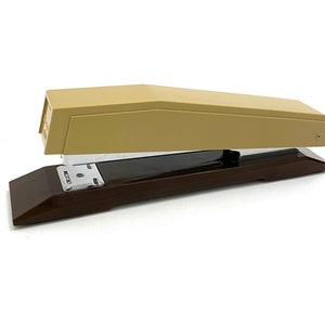 Vintage // SWINGLINE 400 Stapler, Brown Tan Plastic & Metal Office Supply,  Work from Home Desk, Industrial Decor, Gifts for Him // 1980s