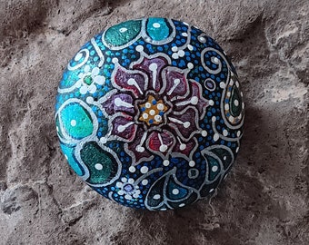 rock art, meditation rock,  boho rock