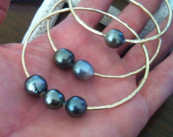 SALE! Stack of 3 Tahitian Pearl Bangles