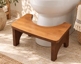 Drewniany podnóżek do toalety, ergonomiczny stołek do kucania w łazience, stopień do toalety z naturalnego drewna, rustykalny dodatek do łazienki w stylu boho