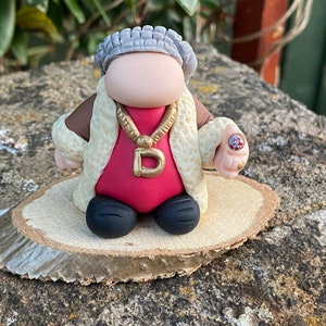 OOAK Del Boy inspired gnome tiny gnome/ Gonk for shelf or table decoration, Shelf sitter cute cheerful gnome, only fools and horses
