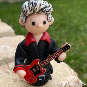 Figuras de arcilla polimérica inspiradas en la estrella del pop Green Day, de Ludicris, estrella del pop, celebridad