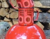 Vintage red Finel enamel bowl and 2 quot Lintu quot quot bird quot mugs lot by Finel Arabia Finland