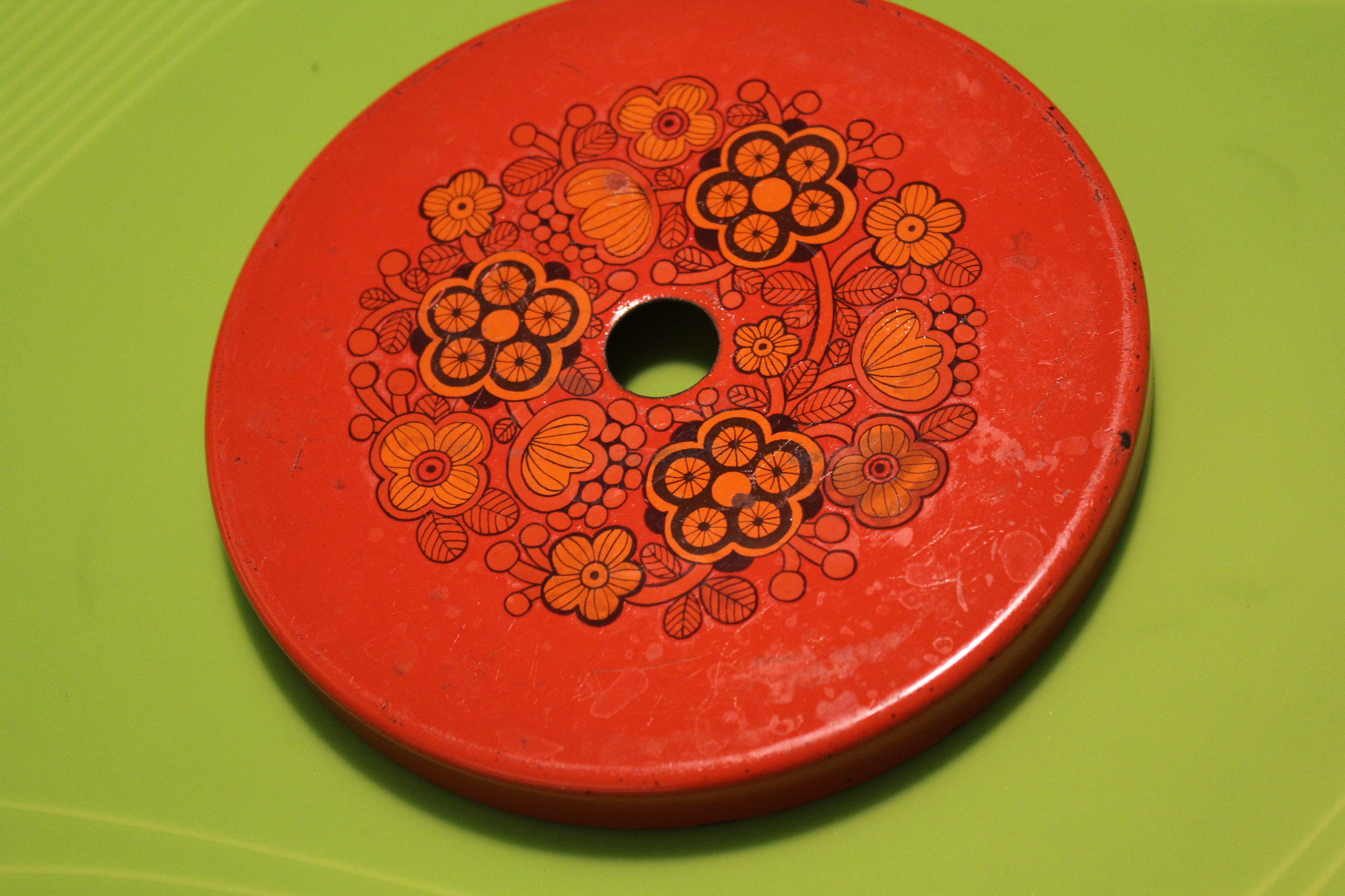 Cool Vintage Enamel Stove Top Covers / Trivets by Finel, Arabia