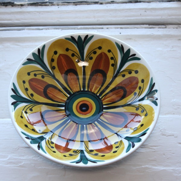Gorgeous hand painted large bowl  Arabia Finland