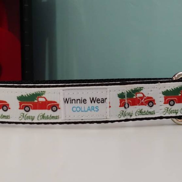 Christmas Red Truck Collar
