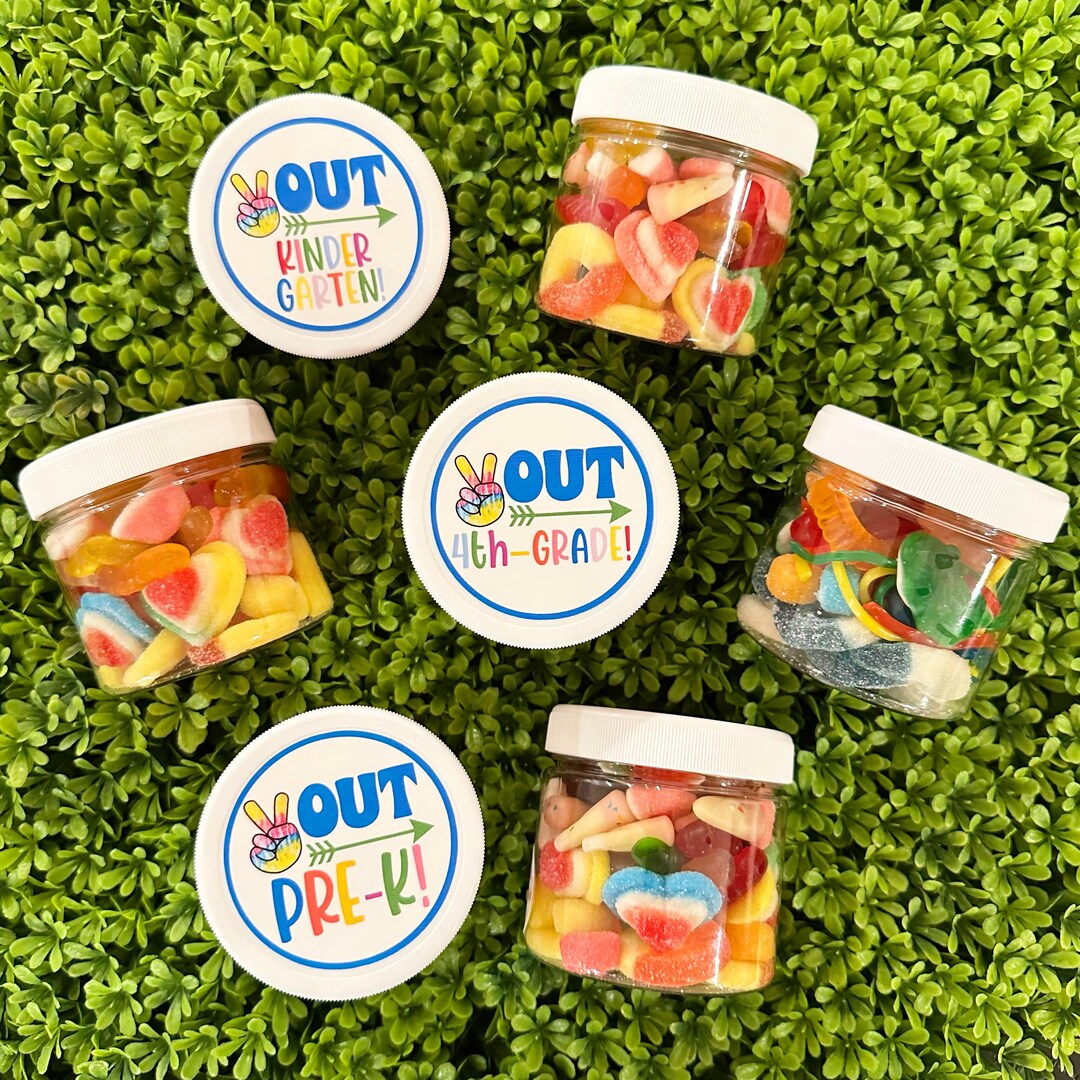 Personalized Graduation Candy Jar - All Grades - 12 Pack - Please ...