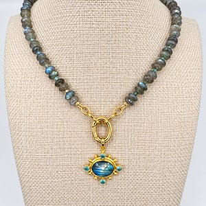 The Celeste Necklace | Labradorite Statement Necklace image 3