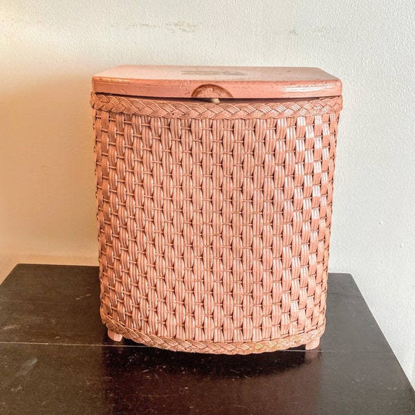 Vintage Small Wicker Hamper ~ Rattan Mohawk NY Hamper ~ Doll's  Little Clothes Hamper ~ Pink Wicker Hamper