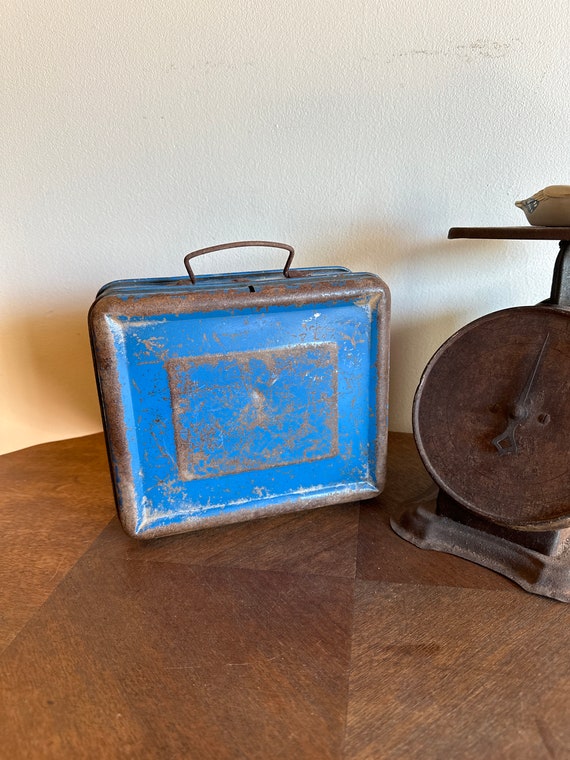 Vintage Rusty Blue Metal Lunch Box ~ Industrial Lu