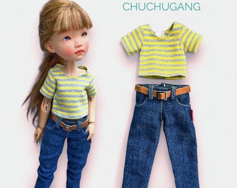 A set of T-shirt and jeans for Zorina doll and similar body size dolls.