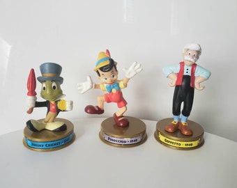 Pinocchio 100 Years of Magic Disney World Figurines Geppetto, Jiminy Cricket, Pinocchio, 1940