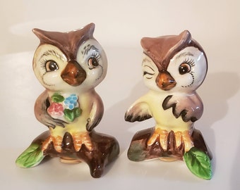 Vintage Owl Salt and Pepper Shakers Set, Japan Ceramic Figurines, Lovers, Wedding Set